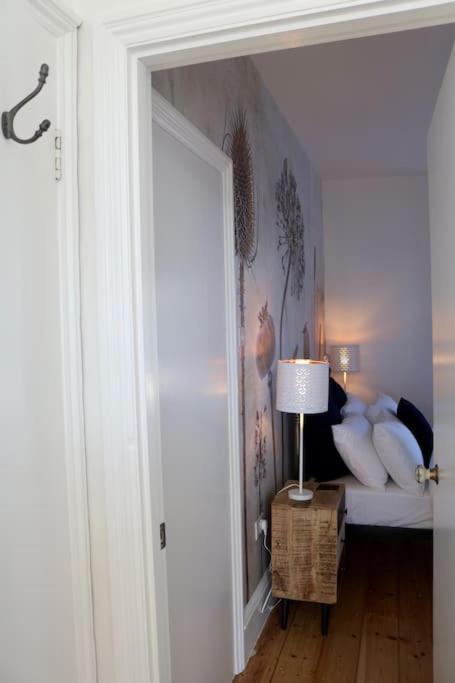 Flip Flop Flat, Sea Views, Short Stroll To Beaches Newquay (Cornwall)
